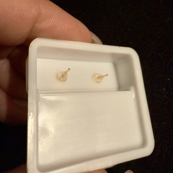 14K Solid Yellow Gold Cherry Stud Rubber Back Earrings~NEW - Picture 4 of 5